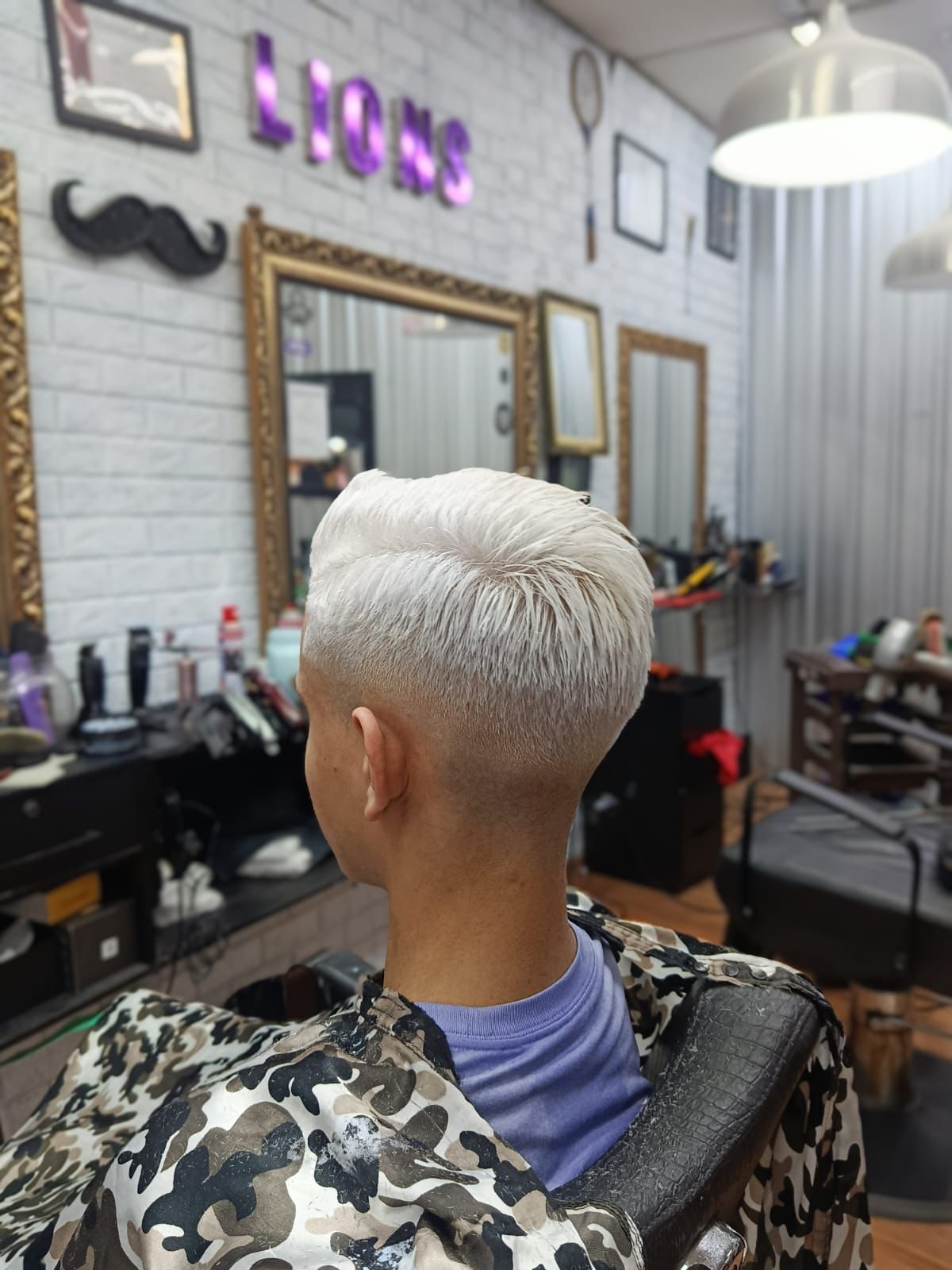 Home corte platinado barbearia vila matilde